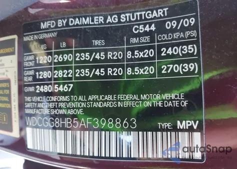 2010 Mercedes-Benz Glk 350 4Matic z USA, uszkodzony, nr VIN WDCGG8HB5AF398863